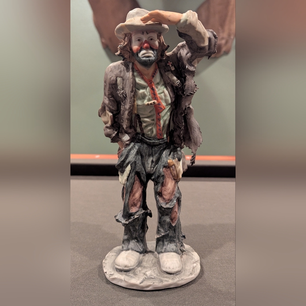 Vintage Emmett Kelly Jr Clown Figurine Flambro Limited Edition 3866/12000